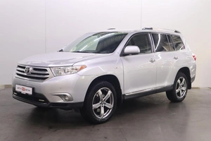 Внедорожник Toyota Highlander 2011 года, 1870000 рублей, Брянск