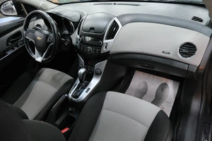 Хетчбэк Chevrolet Cruze 2012 года, 999000 рублей, Омск