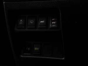 Внедорожник Nissan X-Trail 2016 года, 1899000 рублей, Тюмень