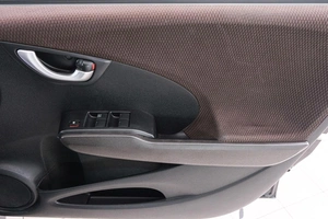 Универсал Honda Fit Shuttle 2011 года, 889000 рублей, Красноярск
