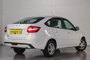 Универсал ВАЗ (LADA) Granta 2024 года, 929000 рублей, Челябинск