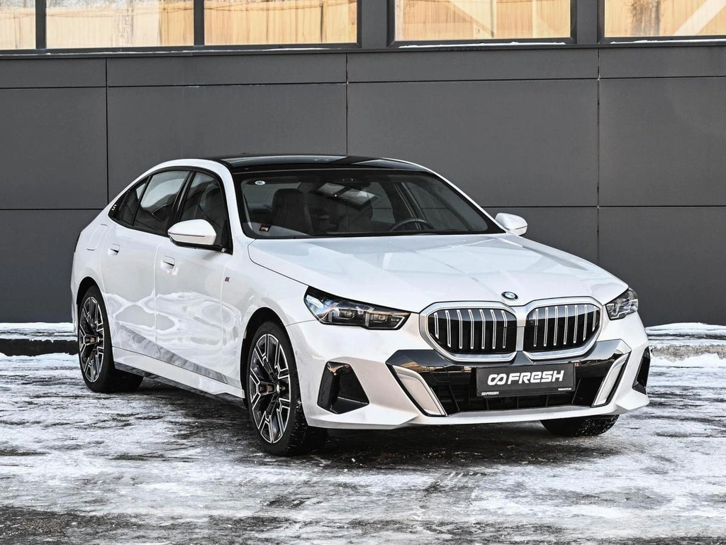 Седан BMW 5 серия 2024 года, 8479000 рублей, Кирилловка