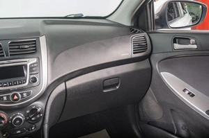 Седан Hyundai Solaris 2016 года, 1199000 рублей, Томск