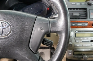 Седан Toyota Avensis 2005 года, 749000 рублей, Барнаул