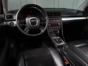 Седан Audi A4 2007 года, 1060000 рублей, Воронеж