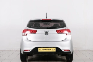 Хетчбэк Kia Rio 2015 года, 799000 рублей, Красноярск