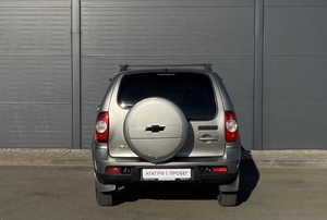 Внедорожник Chevrolet Niva 2016 года, 799000 рублей, Солонцы