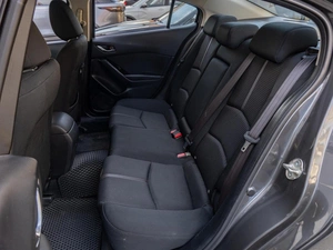 Седан Mazda 3 2018 года, 1549000 рублей, Саратов