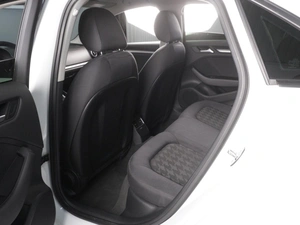 Седан Audi A3 2015 года, 1775000 рублей, Красный Пахарь