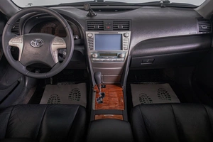 Седан Toyota Camry 2008 года, 1399000 рублей, Томск