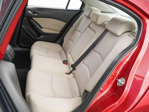 Седан Mazda 3 2018 года, 1527055 рублей, Москва