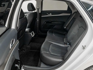 Седан Kia K5 2023 года, 2999000 рублей, Красноярск