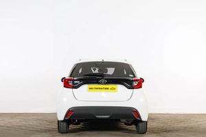 Хетчбэк Toyota Yaris 2020 года, 1529000 рублей, Тюмень