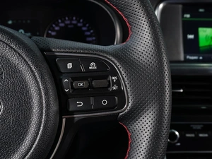 Седан Kia Optima 2016 года, 1548000 рублей, Тверь