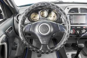 Внедорожник Toyota RAV4 2000 года, 699000 рублей, Барнаул