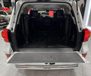 Внедорожник Toyota Land Cruiser 2012 года, 4177000 рублей, Красноярск