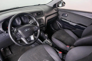 Седан Kia Rio 2013 года, 699000 рублей, Пермь
