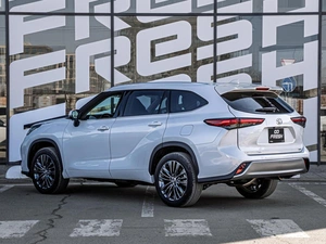 Внедорожник Toyota Highlander 2025 года, 5750000 рублей, Краснодар