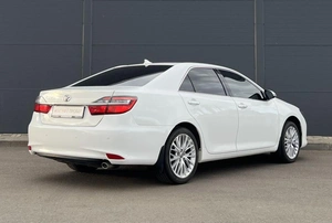 Седан Toyota Camry 2018 года, 2190000 рублей, Солонцы