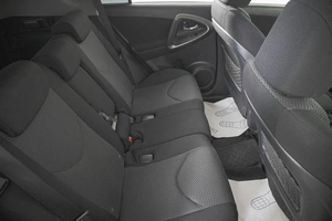 Внедорожник Toyota RAV4 2012 года, 1549000 рублей, Кемерово