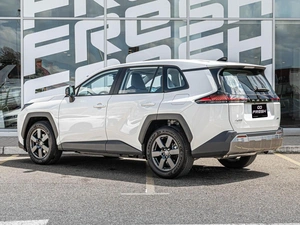 Внедорожник Toyota RAV4 2026 года, 4260000 рублей, Краснодар