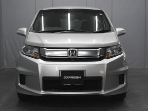 Минивэн Honda Freed 2014 года, 1095000 рублей, Омск