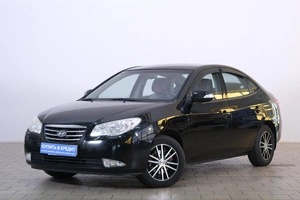 Седан Hyundai Elantra 2010 года, 759000 рублей, Омск