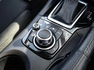 Хетчбэк Mazda Axela 2018 года, 1420000 рублей, Краснодар
