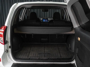 Внедорожник Toyota RAV4 2011 года, 1249000 рублей, Тюмень