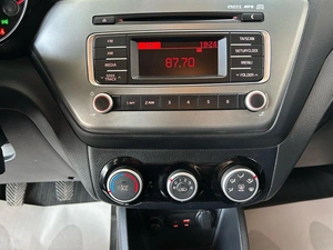 Хэтчбек 4 дв. Kia Rio 2016 года, 905000 рублей, Смоленск