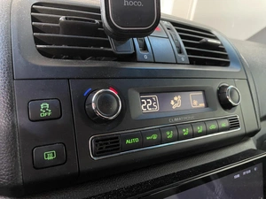 Хетчбэк Skoda Fabia 2012 года, 860000 рублей, Ярославль