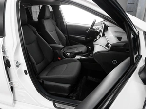 Седан Toyota Corolla 2019 года, 1799000 рублей, Тюмень