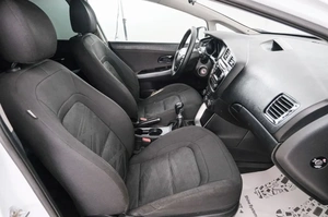 Хетчбэк Kia Ceed 2013 года, 949000 рублей, Красноярск