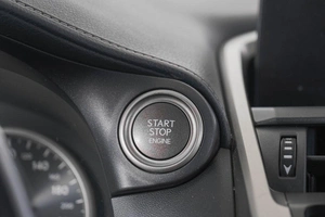 Внедорожник Lexus NX 2017 года, 3879000 рублей, Кемерово