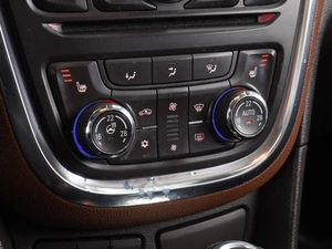 Внедорожник Opel Mokka 2012 года, 1219000 рублей, Воронеж