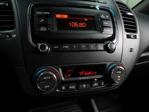 Седан Kia Cerato 2018 года, 1629000 рублей, Воронеж