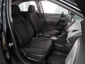 Седан Chevrolet Aveo 2014 года, 599000 рублей, Воронеж