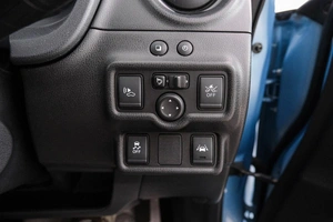 Хетчбэк Nissan Note 2016 года, 1049000 рублей, Красноярск