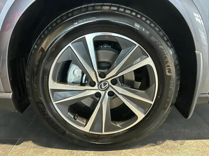 Внедорожник Lexus RX 2023 года, 8995000 рублей, Абакан