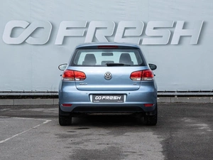 Хетчбэк Volkswagen Golf 2011 года, 729000 рублей, Волгоград