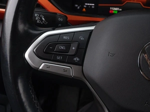 Внедорожник Volkswagen Taos 2022 года, 2247000 рублей, Краснодар