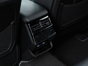 Внедорожник Geely Monjaro 2023 года, 3404444 рублей, Москва