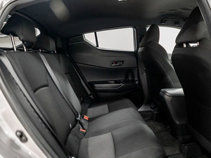 Внедорожник Toyota C-HR 2017 года, 1799000 рублей, Красноярск