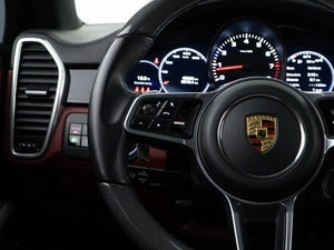 Внедорожник Porsche Cayenne Coupe 2021 года, 9969999 рублей, Москва