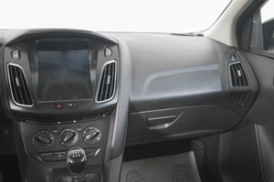 Седан Ford Focus 2013 года, 649000 рублей, Кемерово
