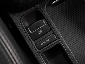 Внедорожник Volkswagen Tiguan 2012 года, 1299000 рублей, Тюмень