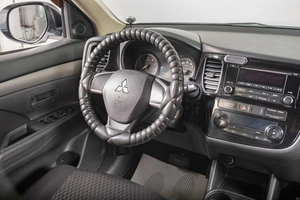 Внедорожник Mitsubishi Outlander 2012 года, 1769000 рублей, Томск