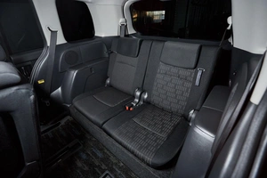 Минивэн Toyota Isis 2011 года, 1149000 рублей, Красноярск