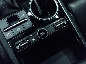 Седан Kia K5 2022 года, 2990000 рублей, Красноярск