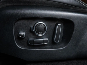 Внедорожник Land Rover Range Rover Velar 2017 года, 4550000 рублей, Волгоград